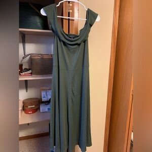 Who What Where Off the Shoulder Ribbed Green Dress